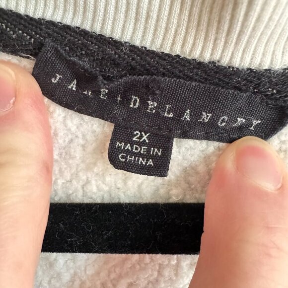 Jane and Delancey Animal Print Top Women's Light Crewneck Sweater Size 2X - Picture 3 of 3